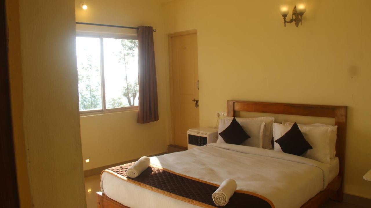 Kollanoor Guest House マディケーリ エクステリア 写真